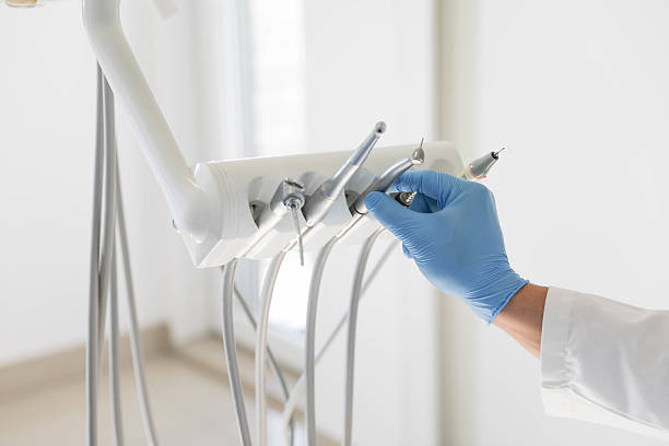 24/7 Emergency Dental Implants experts in Colchester, IL